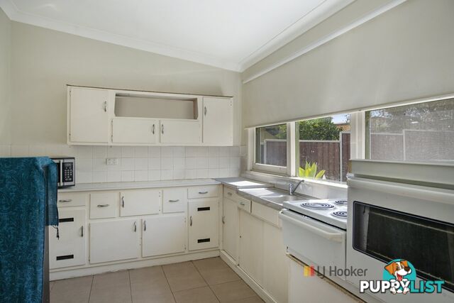 55 Vales Rd MANNERING PARK NSW 2259