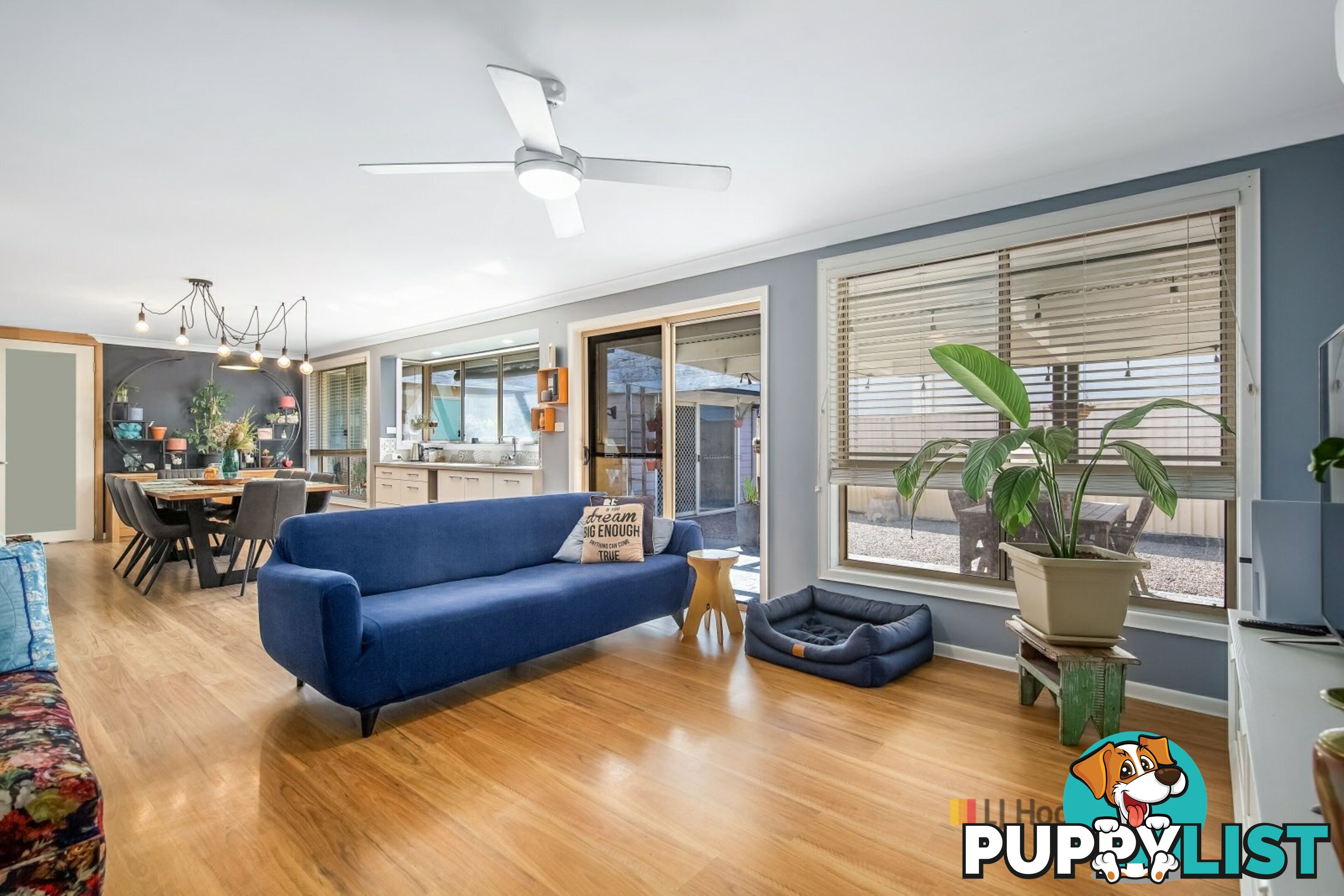 25 Elizabeth Bay Drive LAKE MUNMORAH NSW 2259