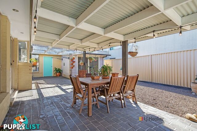 25 Elizabeth Bay Drive LAKE MUNMORAH NSW 2259