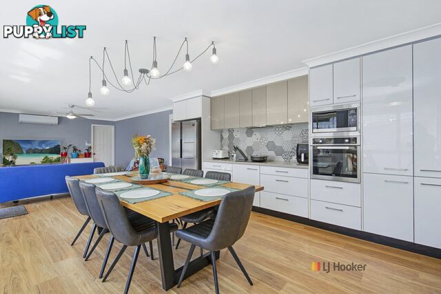 25 Elizabeth Bay Drive LAKE MUNMORAH NSW 2259