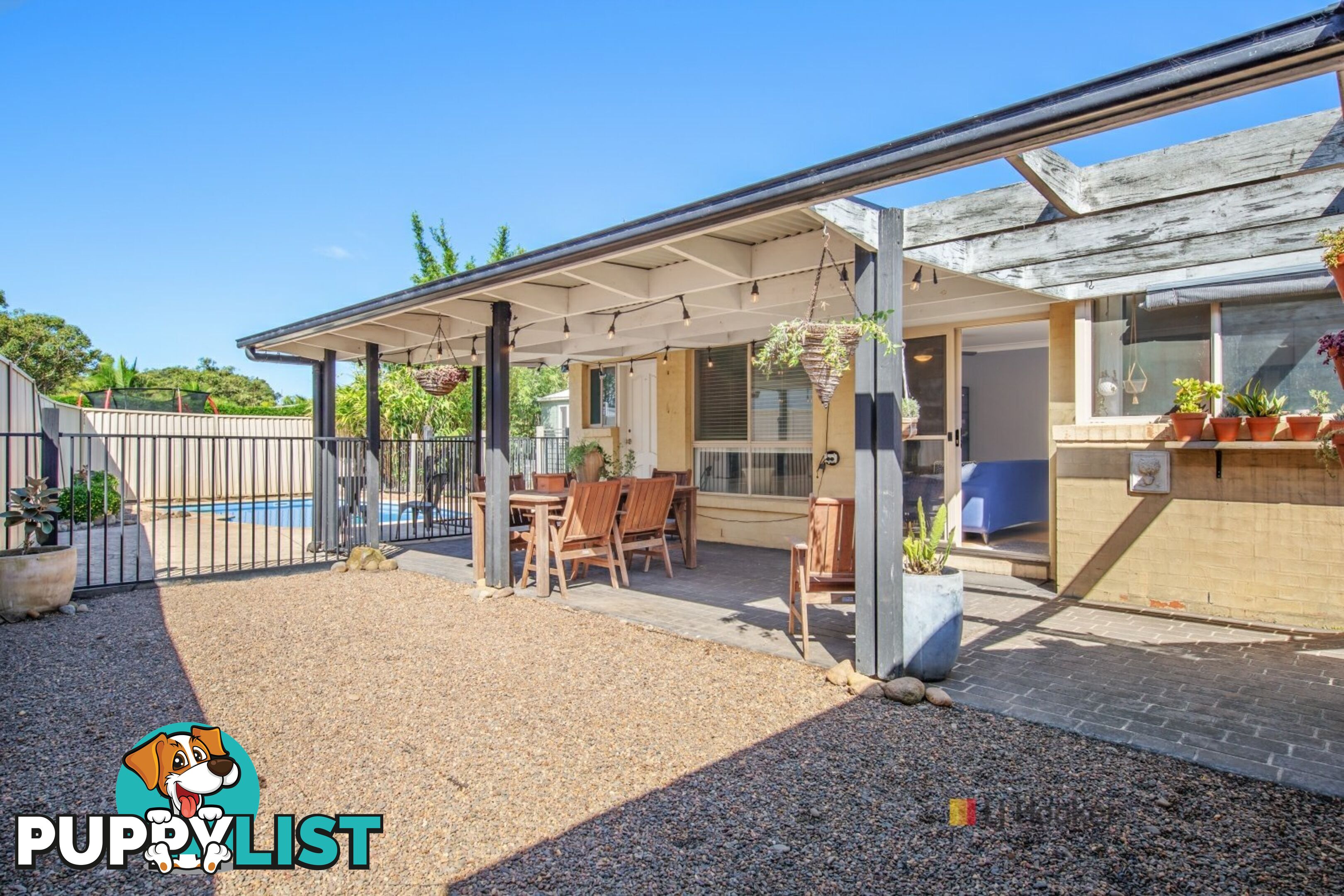 25 Elizabeth Bay Drive LAKE MUNMORAH NSW 2259