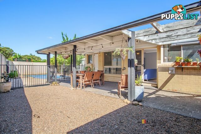 25 Elizabeth Bay Drive LAKE MUNMORAH NSW 2259