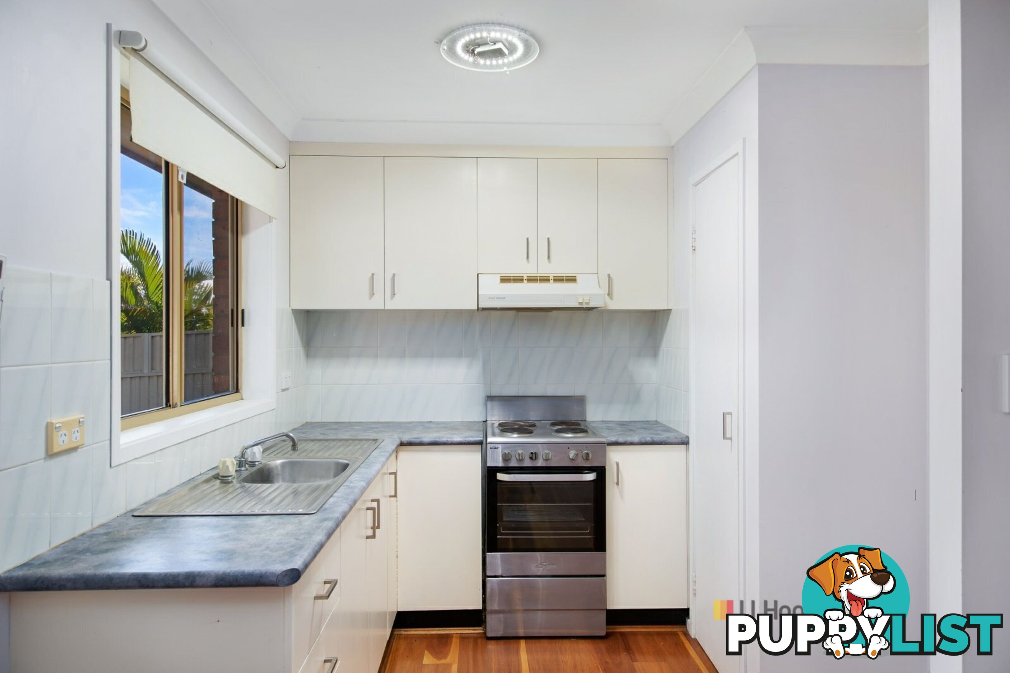 18 Crowe Street LAKE HAVEN NSW 2263