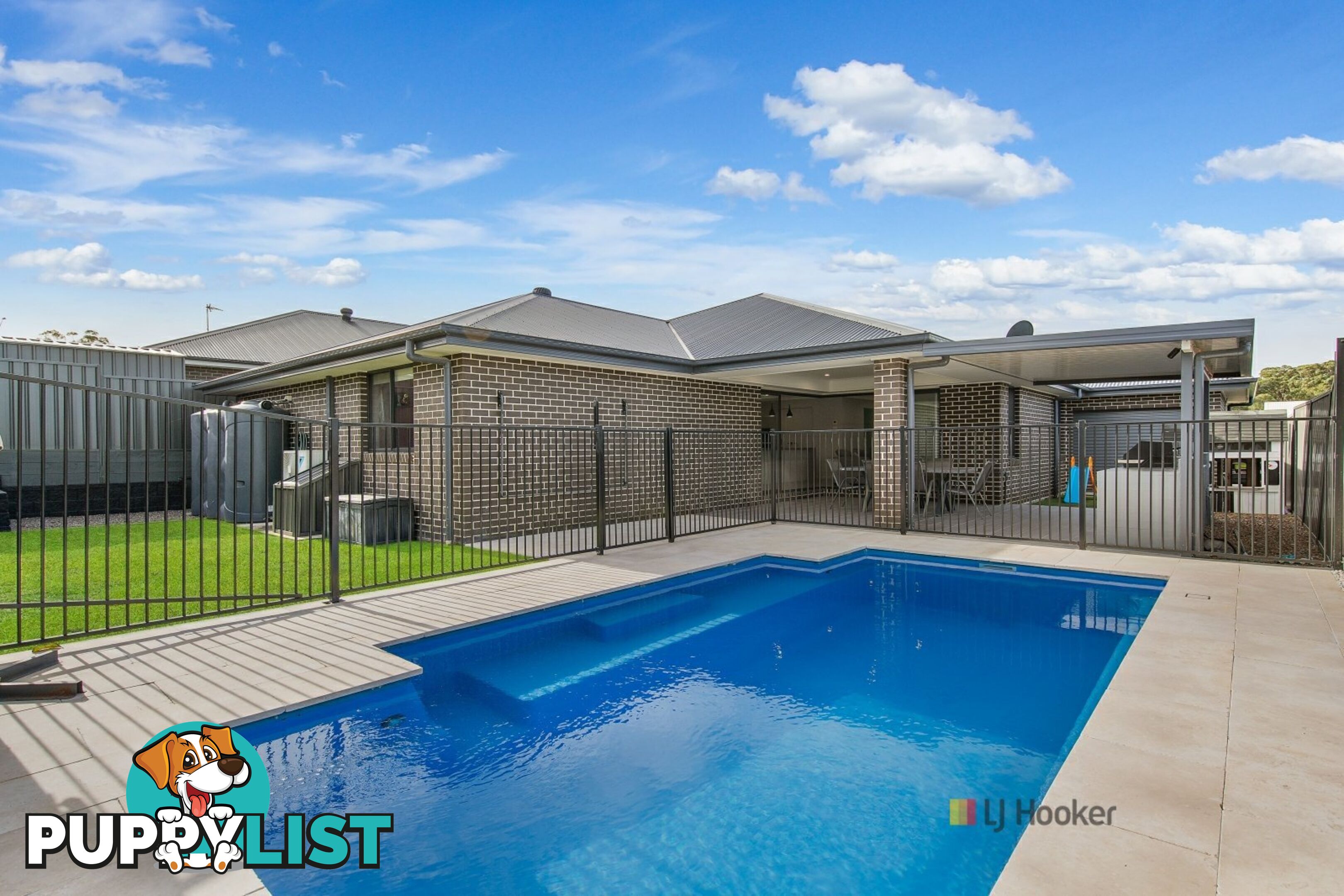 11 Pateman Place WYEE NSW 2259