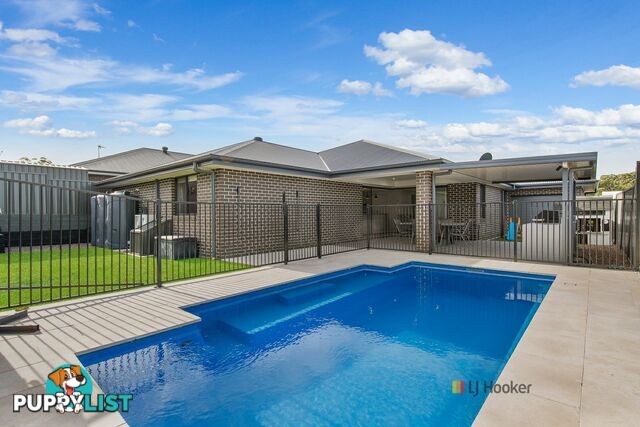 11 Pateman Place WYEE NSW 2259