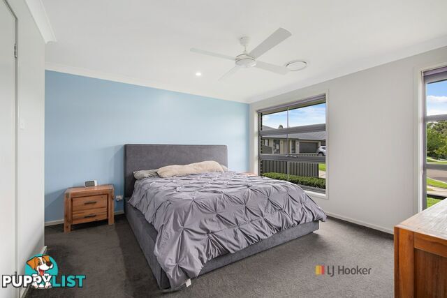 11 Pateman Place WYEE NSW 2259