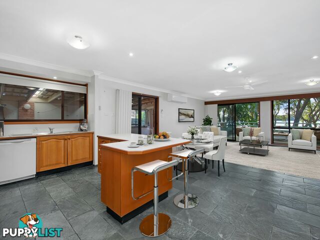 34 Lloyd Avenue CHAIN VALLEY BAY NSW 2259