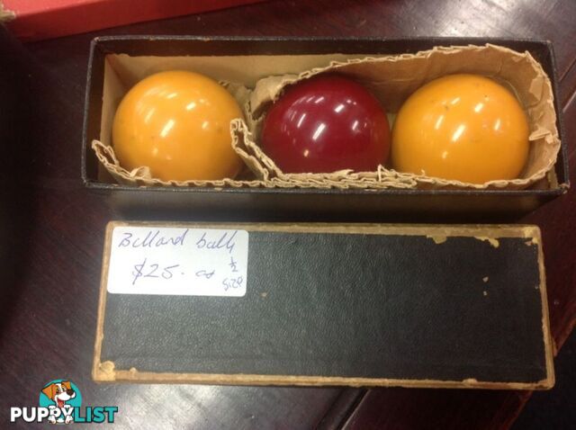 Old billiard balls 1/2 size x 3