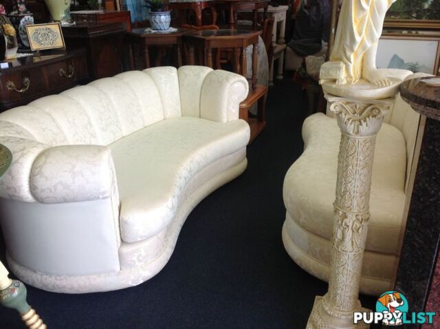 3 seater cream sofa - quality piece