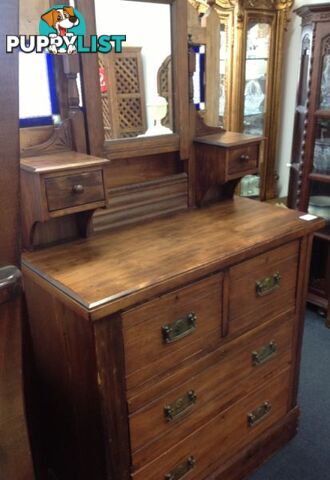 Dressing table with mirror side cabinet