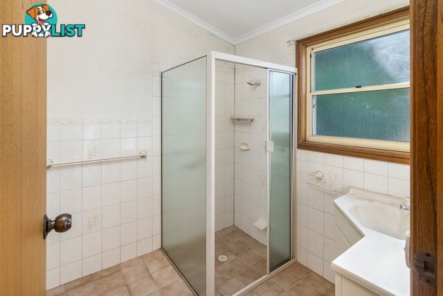 6 Alfred Place STRATHALBYN SA 5255