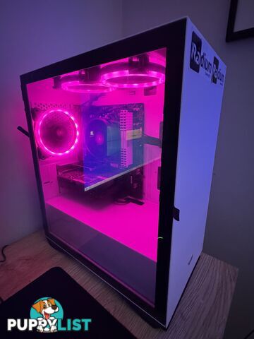 Kudan Core PC, Ducky keyboard, Razer Deathadder mouse,