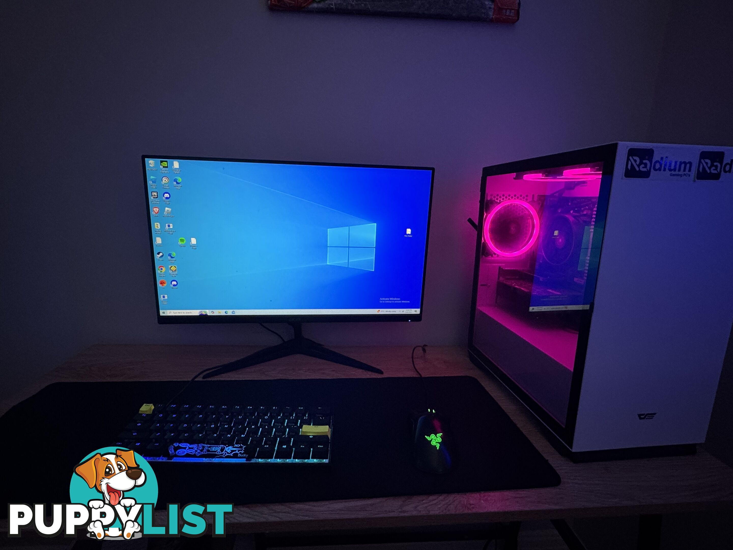 Kudan Core PC, Ducky keyboard, Razer Deathadder mouse,