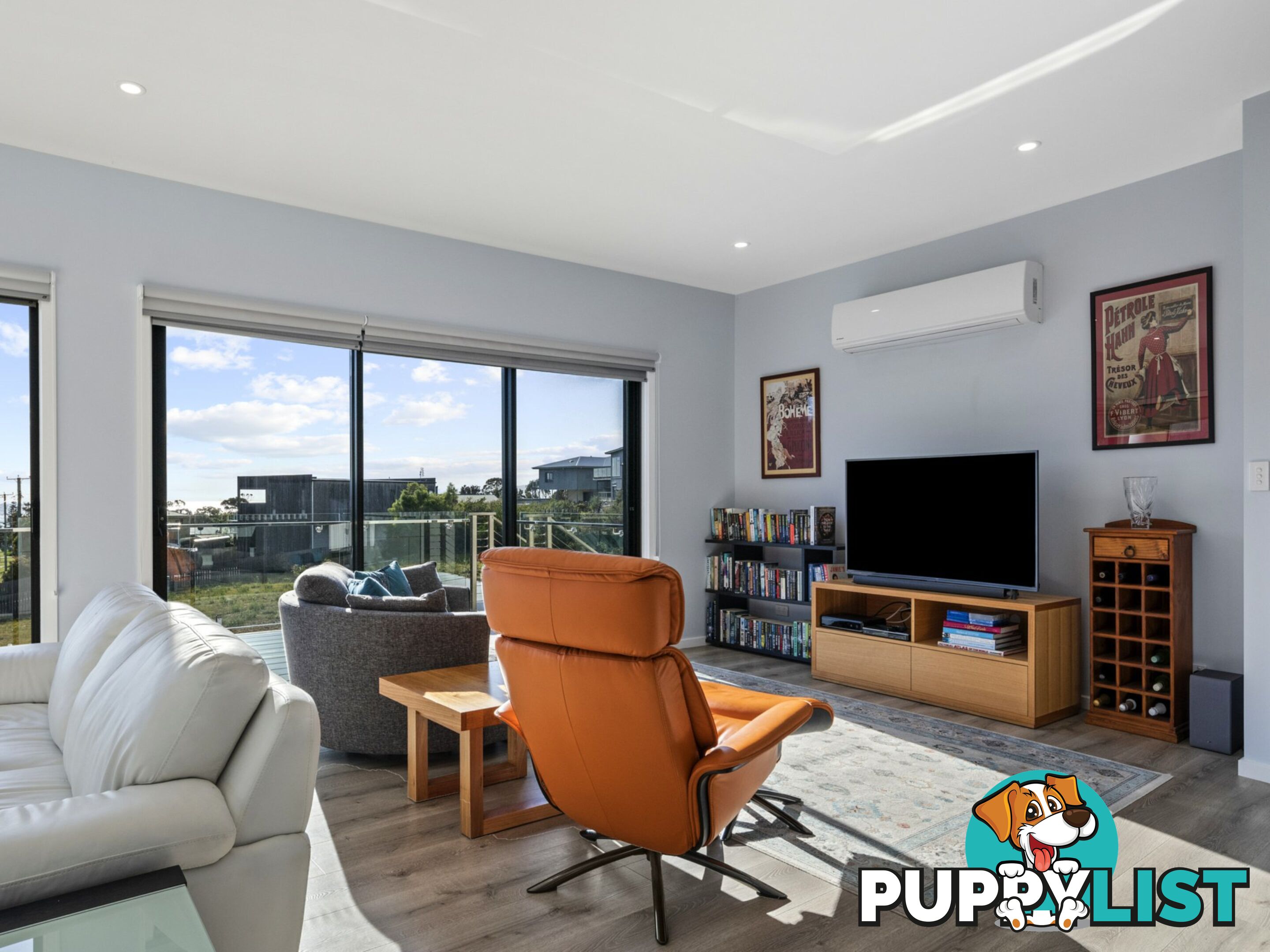 52 Gordon St BICHENO TAS 7215