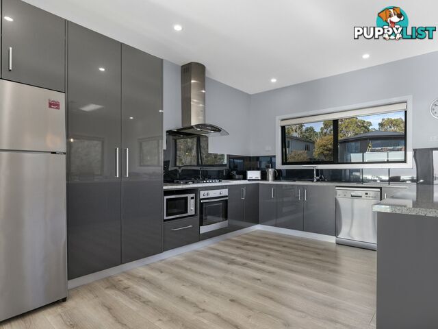 52 Gordon St BICHENO TAS 7215