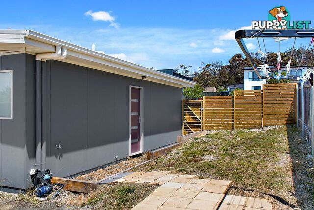 8 Rose Street BICHENO TAS 7215