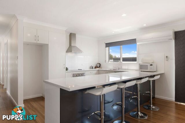 8 Rose Street BICHENO TAS 7215