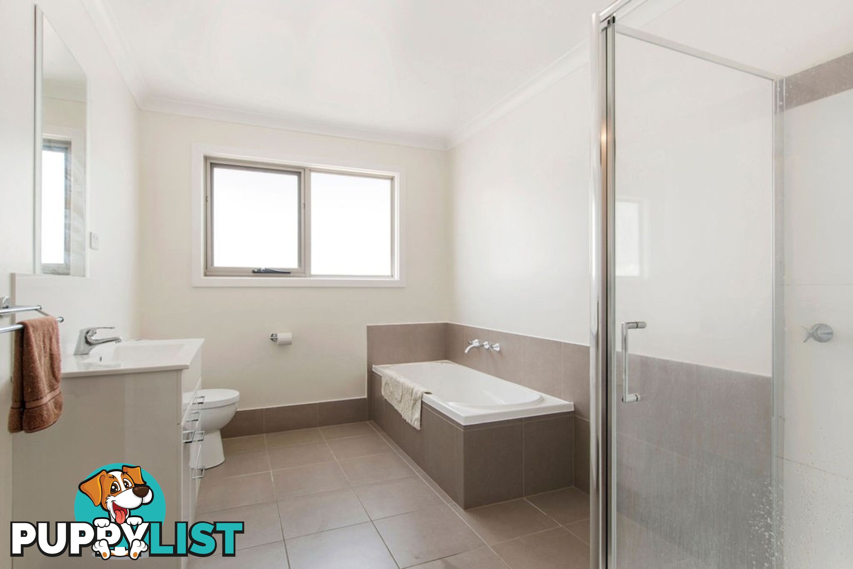 8 Rose Street BICHENO TAS 7215