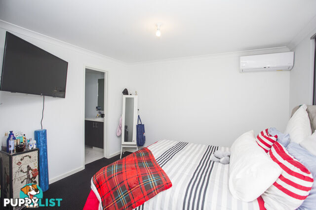 8 Amity Lane Ellenbrook WA 6069