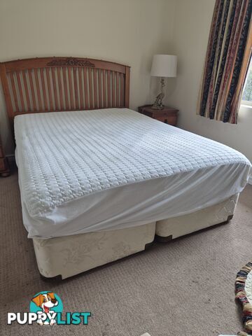 SleepyHead Queen EnSemble - Mattress & Base