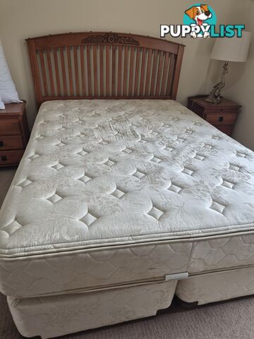 SleepyHead Queen EnSemble - Mattress & Base
