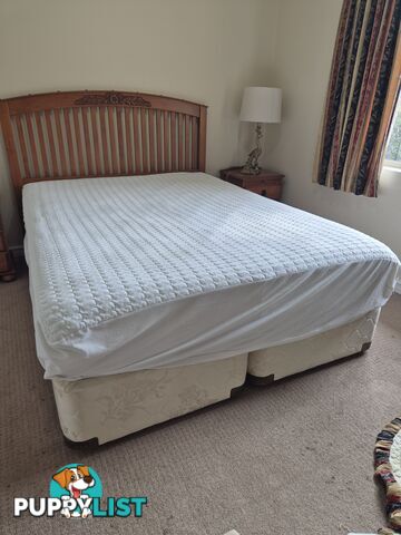 4 Piece Bedroom Furniture Suite with carved detail