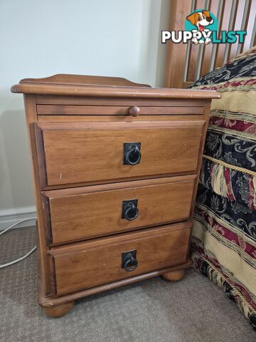 4 Piece Bedroom Furniture Suite with carved detail