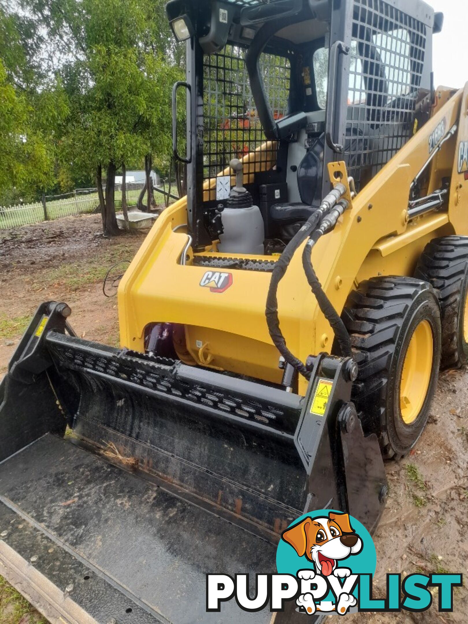 Caterpillar Skid Steer