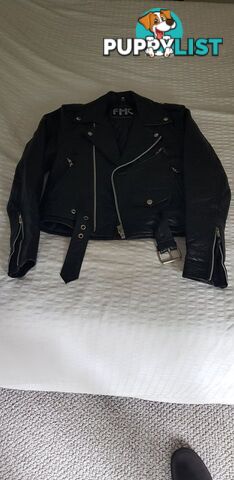 Totally Retro Ladies Genuine 100%  Leather Jacket