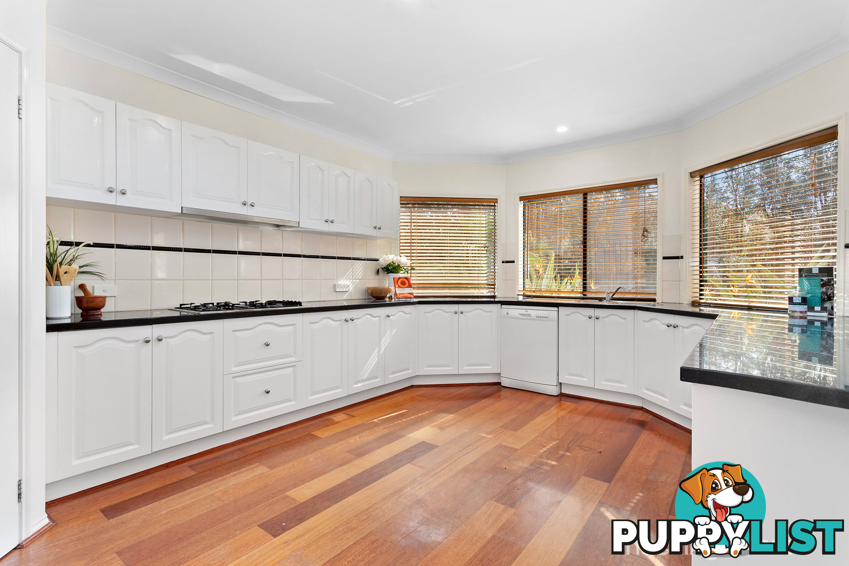 23 South Shore Avenue POINT COOK VIC 3030