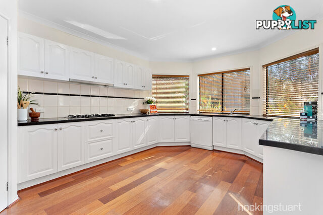 23 South Shore Avenue POINT COOK VIC 3030
