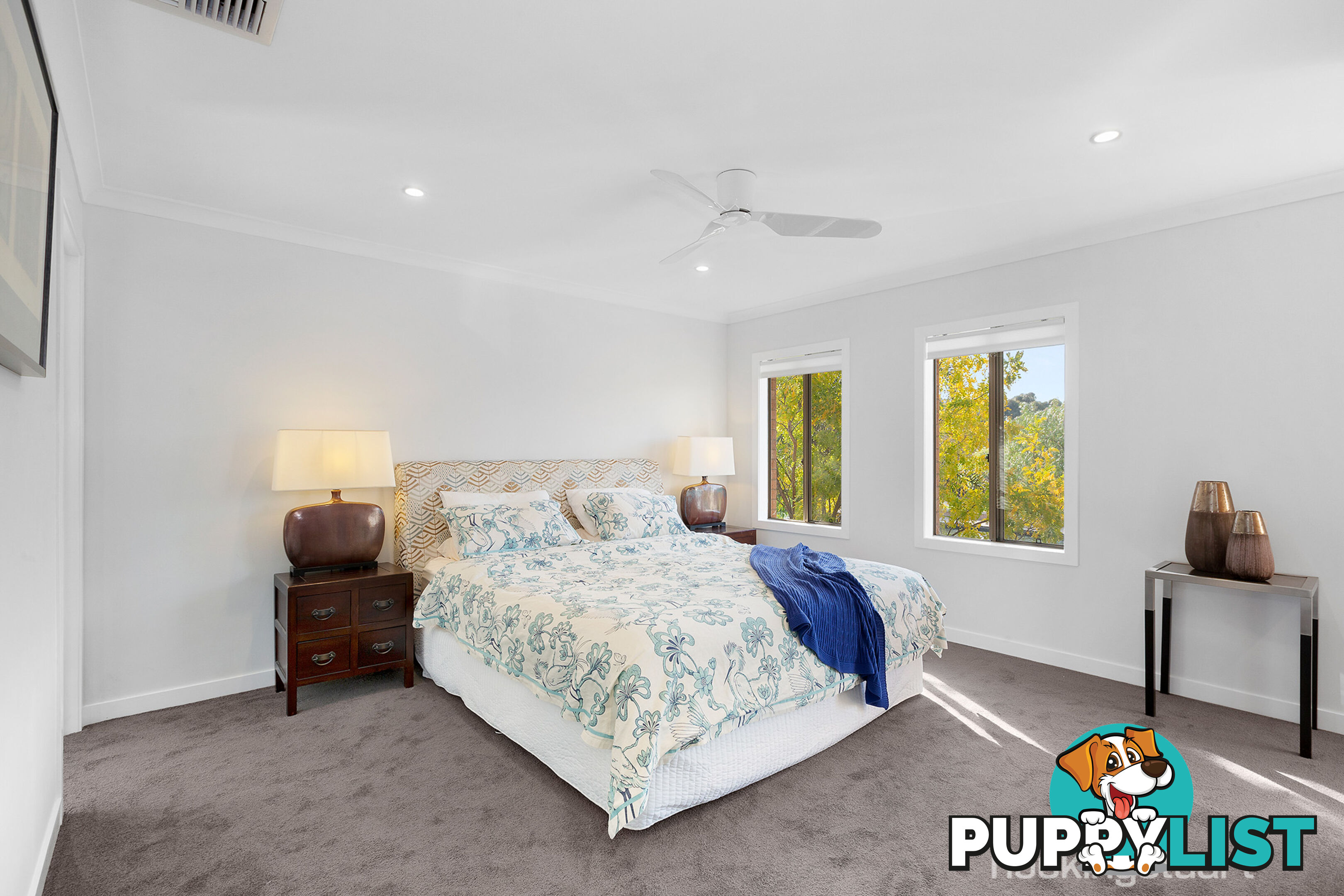 29 Sandy Point Road SANCTUARY LAKES VIC 3030