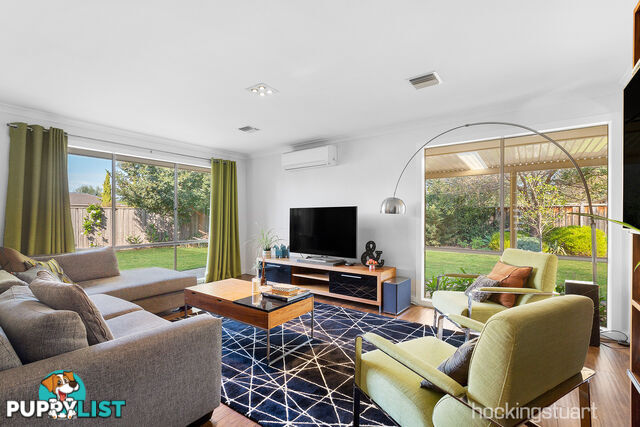 29 Sandy Point Road SANCTUARY LAKES VIC 3030