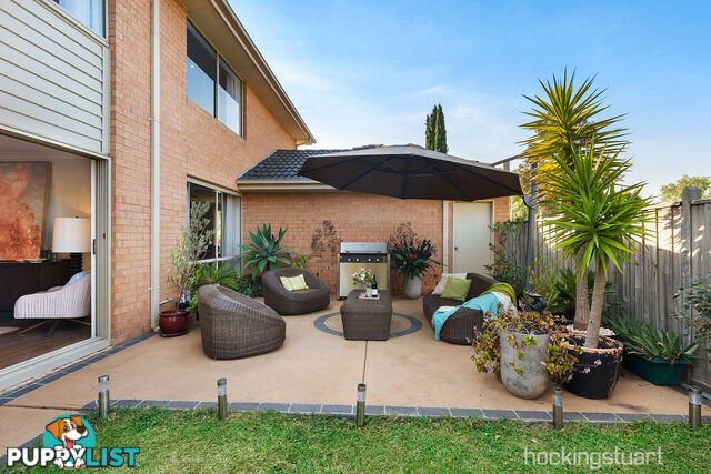29 Sandy Point Road SANCTUARY LAKES VIC 3030