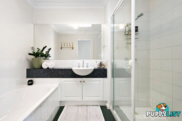 17 Sumner Crescent POINT COOK VIC 3030