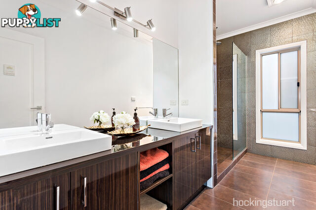 33 Ponsford Drive POINT COOK VIC 3030