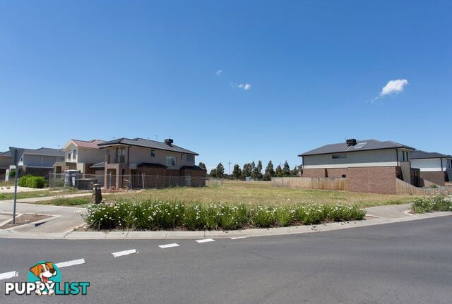 16 Chinook Way POINT COOK VIC 3030