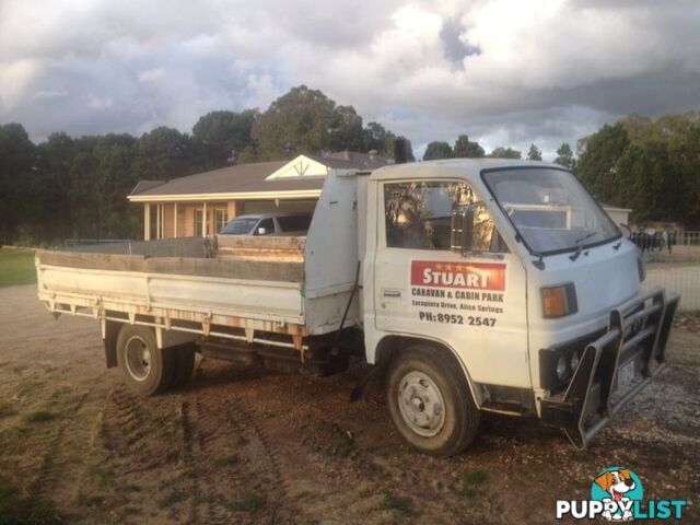 Wanted: Mitsubishi canter FE211-FE214e******1985 truck parts wanted