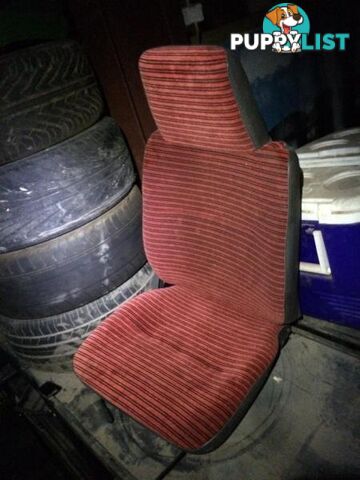 Mitsubishi canter nos drivers seat