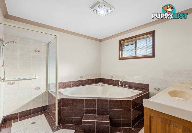 6 Finch Street WARWICK QLD 4370