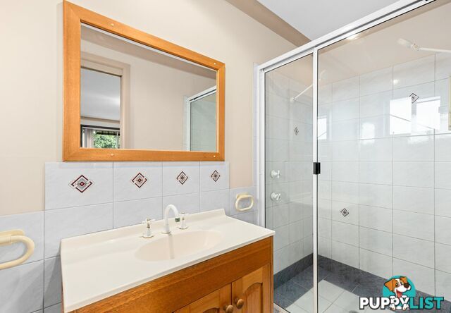 6 Finch Street WARWICK QLD 4370
