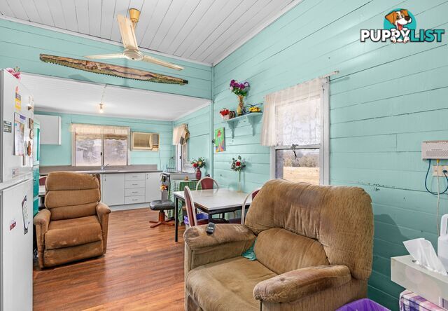 27 King Street YANGAN QLD 4371