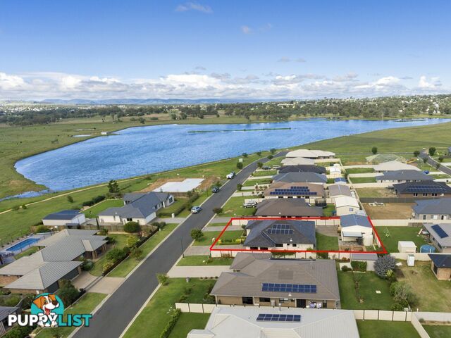 15 Lakeview Avenue WARWICK QLD 4370