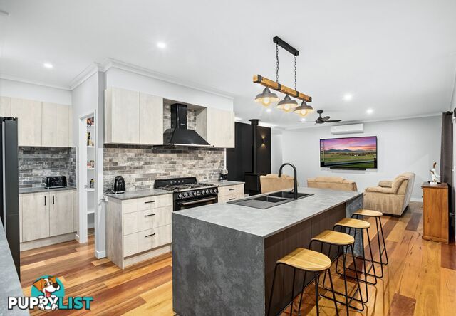 24 Oak Street KILLARNEY QLD 4373
