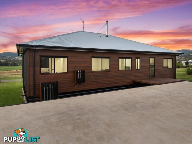 24 Oak Street KILLARNEY QLD 4373