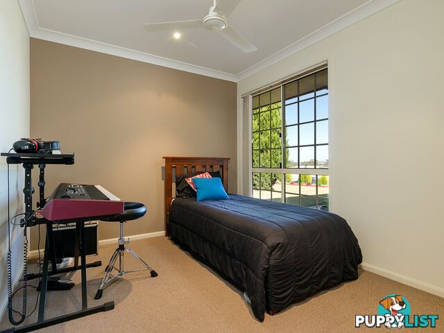 25 Lyons Crescent WARWICK QLD 4370