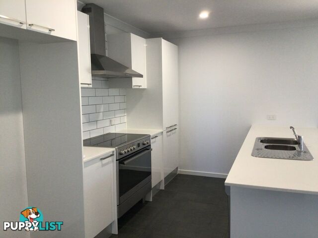 14 Pera Crescent WARWICK QLD 4370