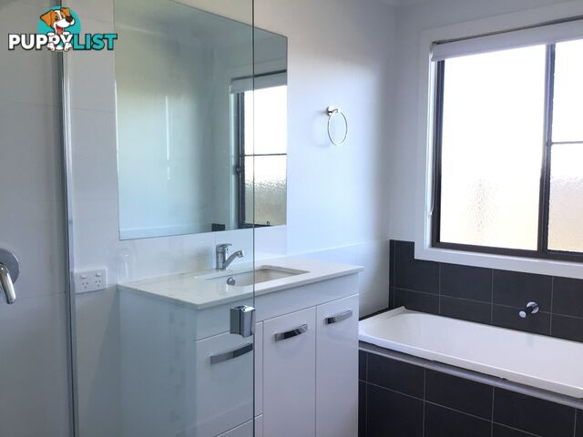 14 Pera Crescent WARWICK QLD 4370