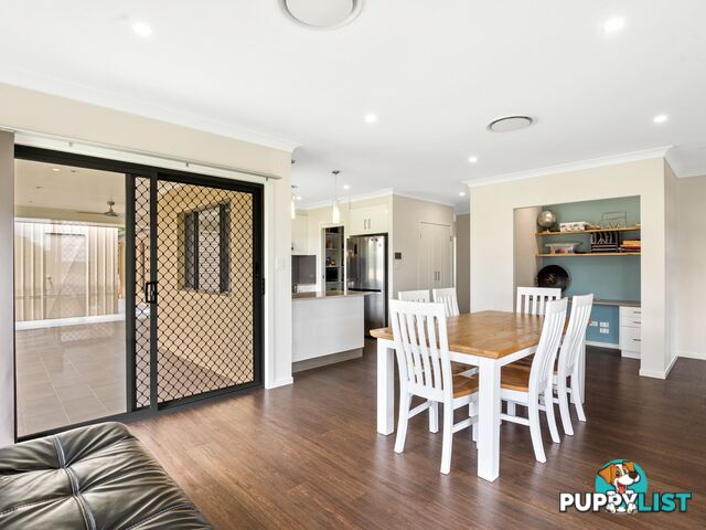 5 Lookout Place ROSENTHAL HEIGHTS QLD 4370