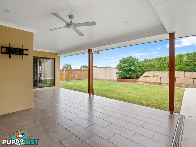 5 Lookout Place ROSENTHAL HEIGHTS QLD 4370
